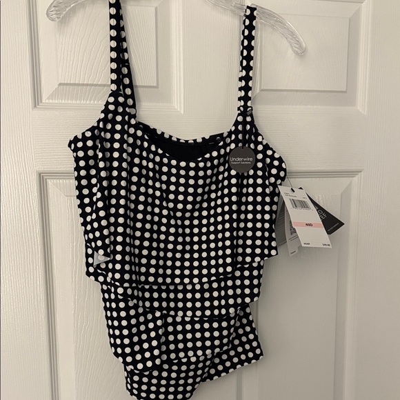 Coco Reef Black and White Polka Dot Swimsuit Top - Picture 1 of 3